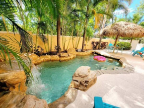 Calico AMI - Tropical Heated Pool - Steps to Beach - Family Friendly